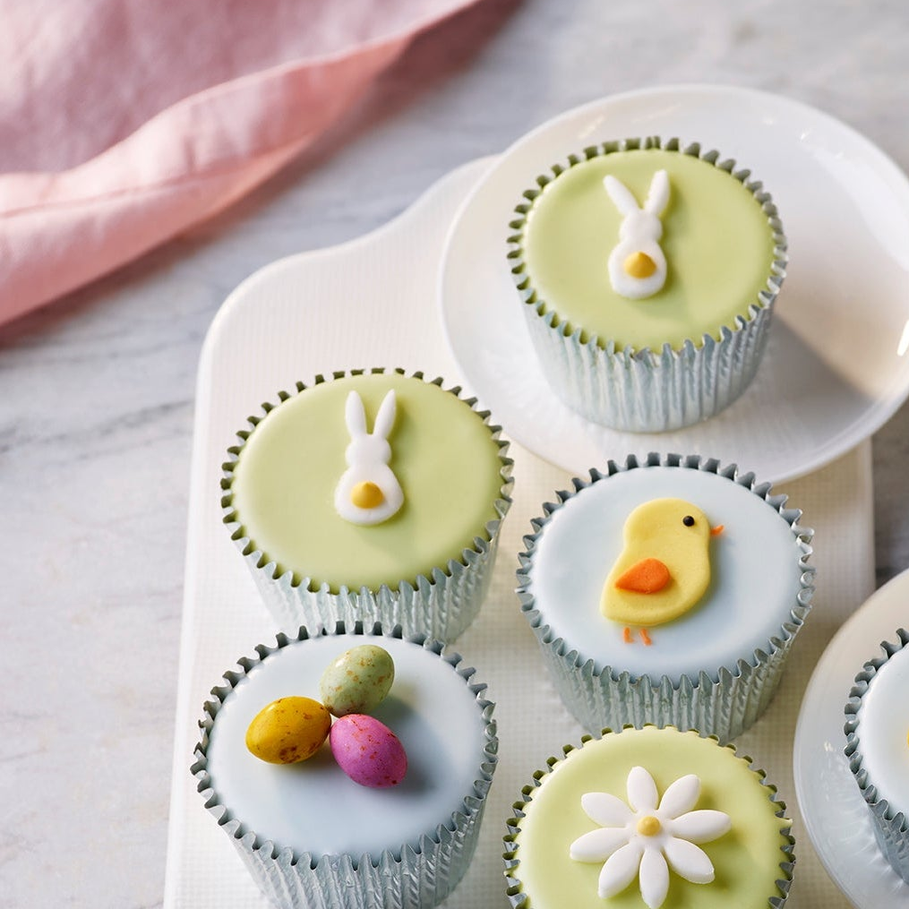 Easter Golden Sponge Fairy Cakes