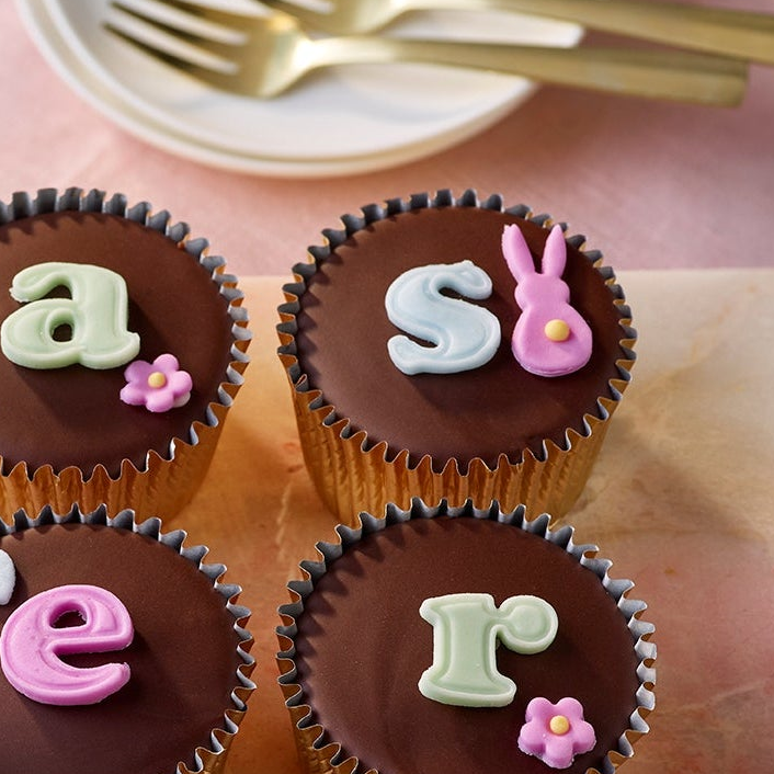 Easter Chocolate Sponge Fairy Cakes